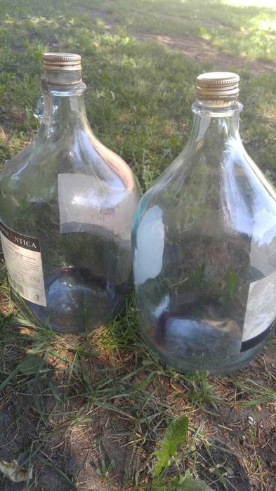 Butle po winie 5 litrowe tanio sprzedam 15,- sztuka