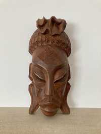 Mascara madeira africana