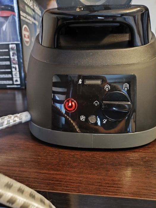 Парогенератор,парова праска Russell Hobbs