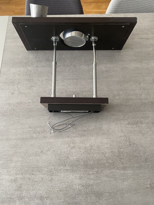Cadeeiro de sala