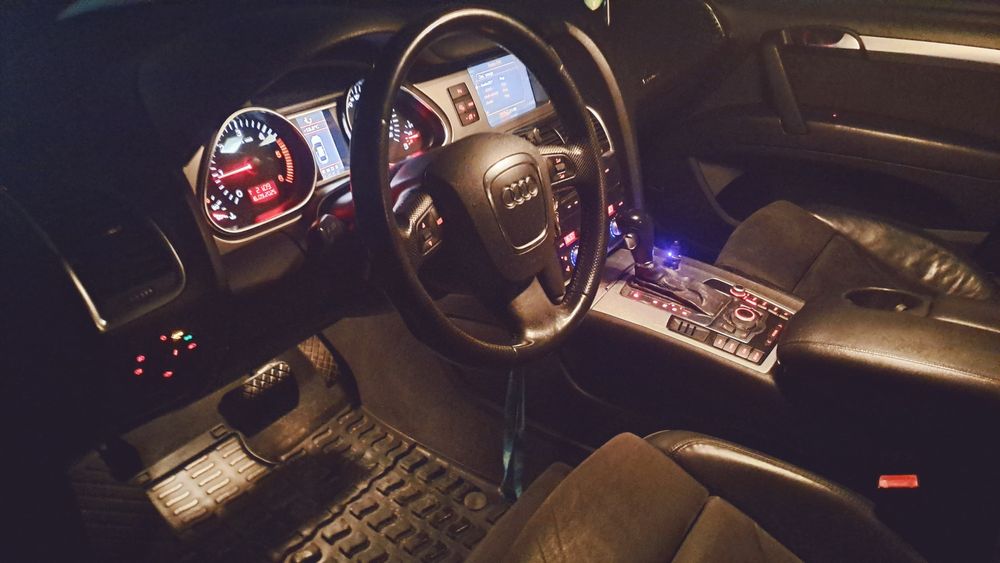 Audi Q7 z 2006r 3,0 tdi sline do Inwestowany