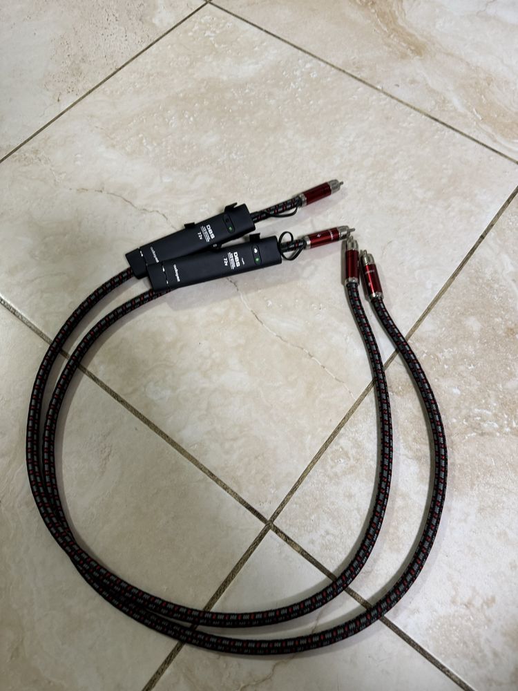 Межблочный кабель RCA Audioquest  COLORADO С 72V DBS RCA 1 M