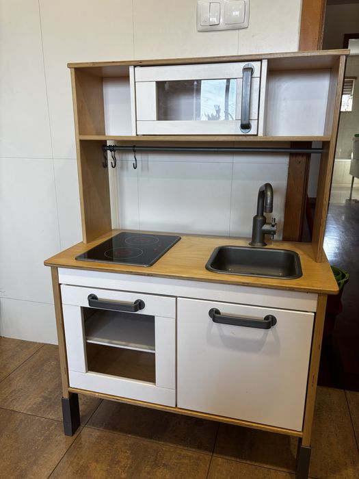 Cocinha de brincar Ikea