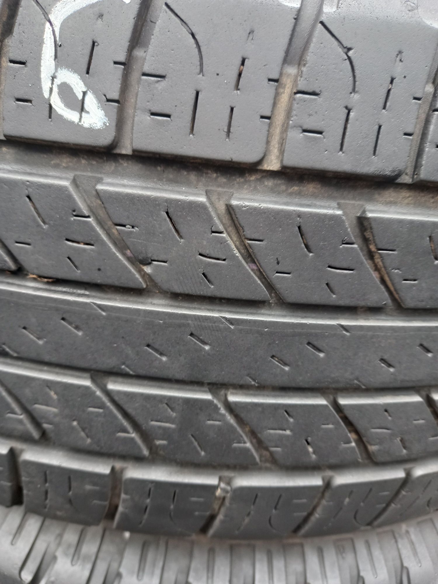 Opony używane 265/65/17 goodyear 4x6 mm
