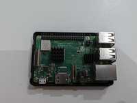 Raspberry Pi 3B+ (obudowa i zasilacz)