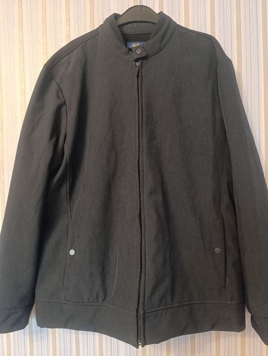 Чоловіча легка куртка на флісі