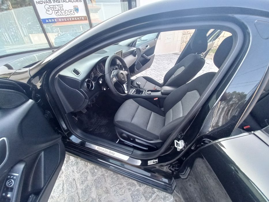 Mercedes A180 ano 2016 Kms138.500