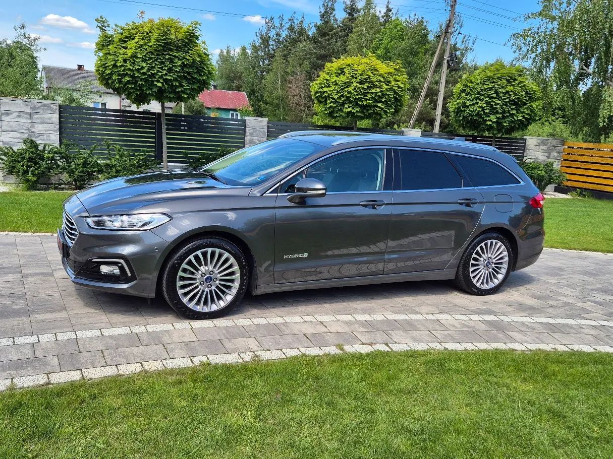 Ford Mondeo 2.0 Hybrid TITANIUM opłacony !