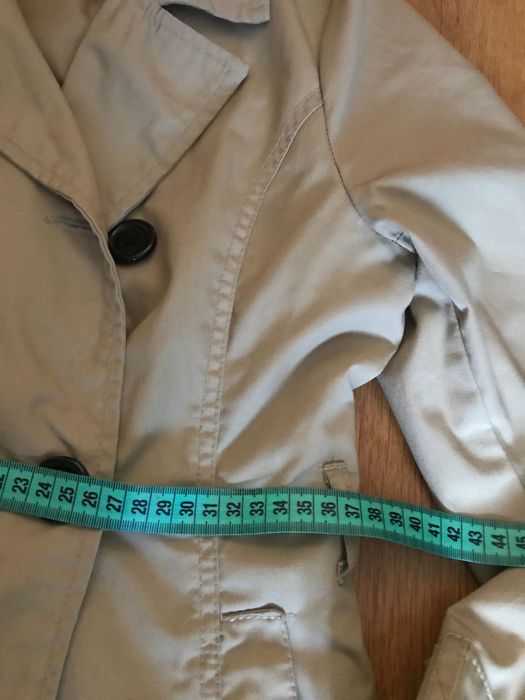 Тренч H&M на дівчинку 152, ціна 100 грн