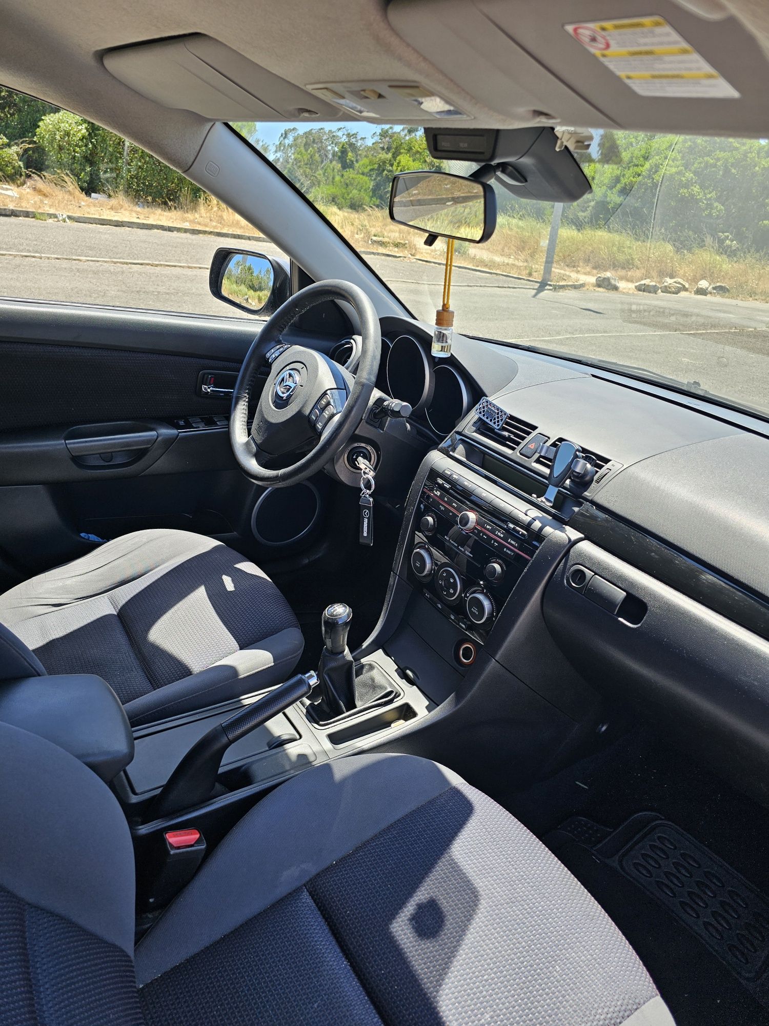 • Mazda 3 1.6 HDI 110cv • Full Extras • Muito Bom Estado • Só 166.000k