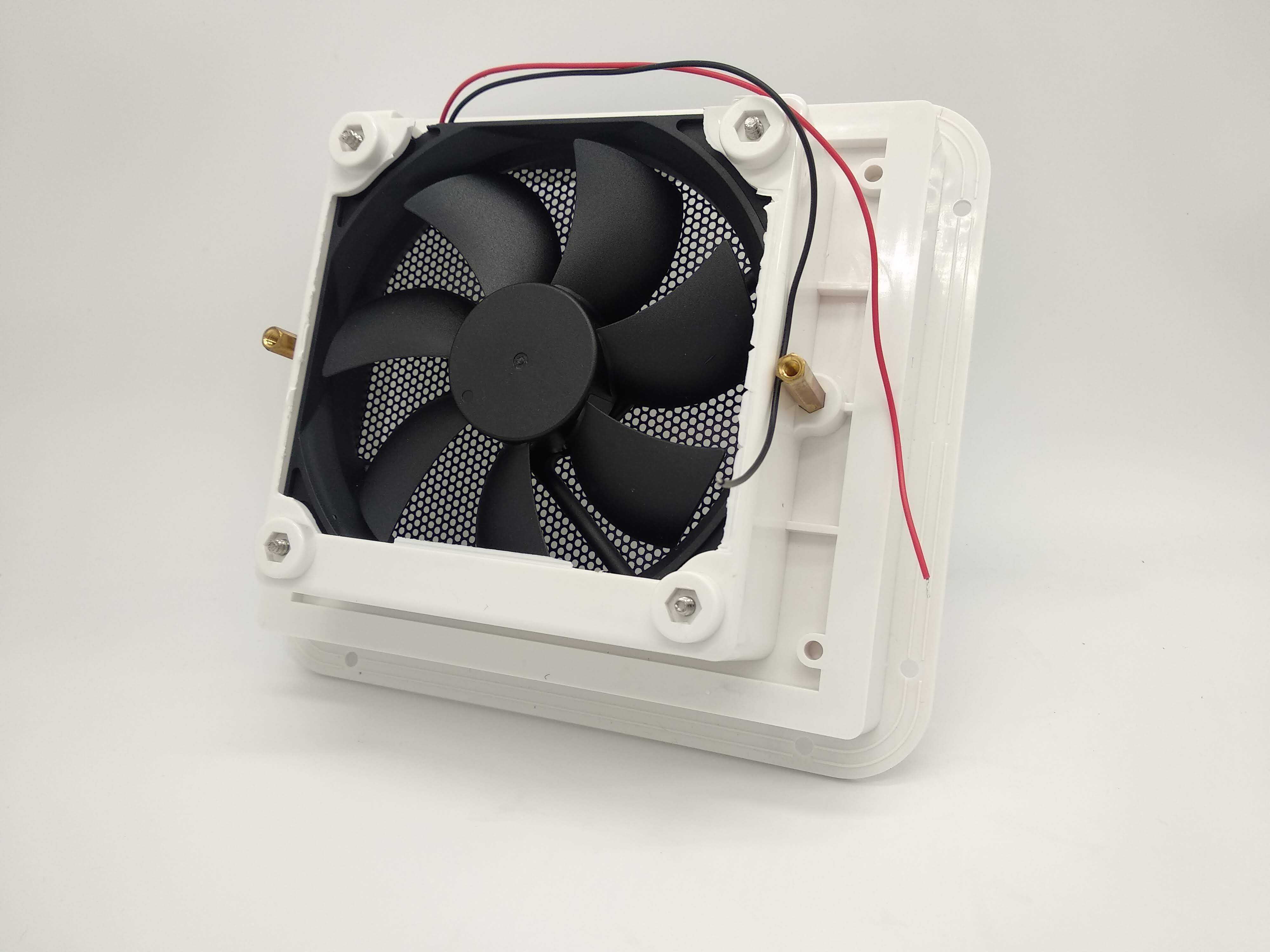 [Novo] Grelha com ventilador 12V 4 W