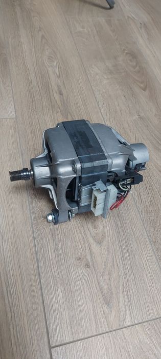 Двигун до пральної машини CANDY + ремінь