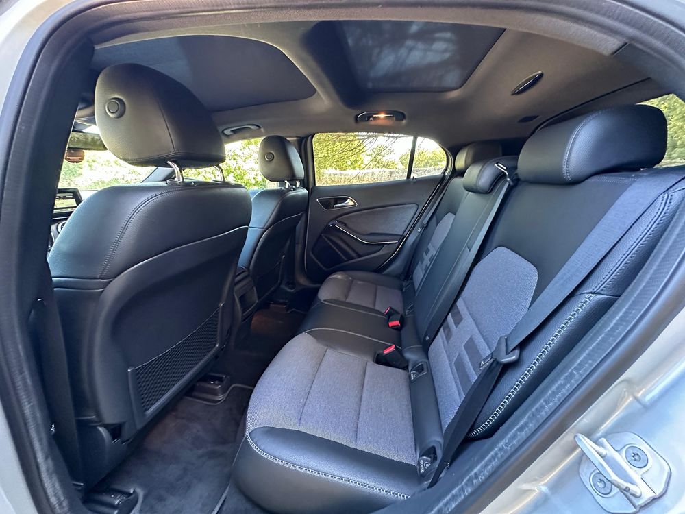 Mercedes-bens GLA 220cdi 7g automatica full extras .