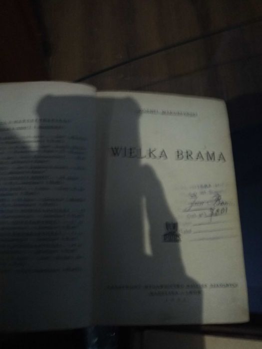 sprzedam stare ksiazki