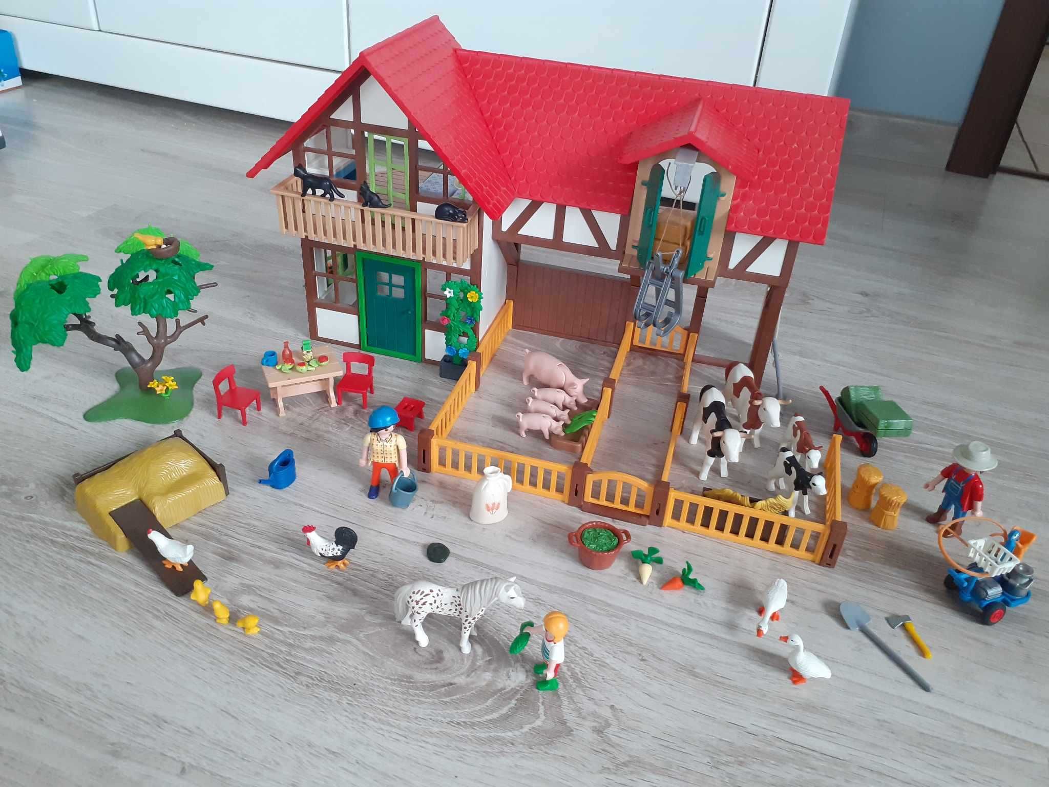 Playmobil duże gospodarstwo