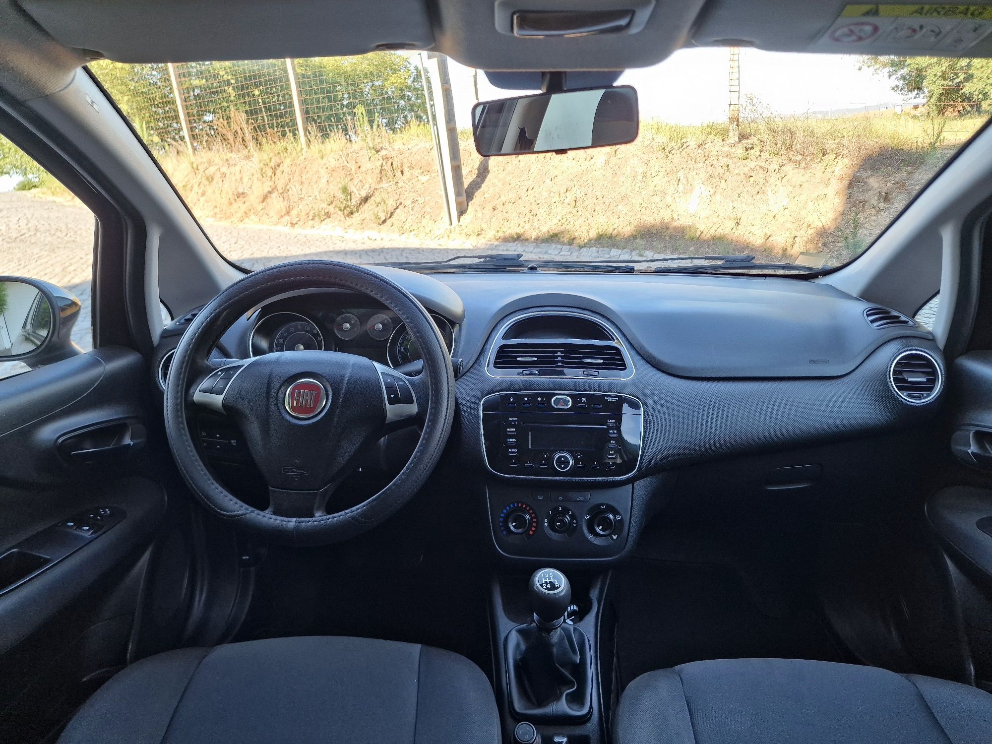 Fiat Punto 2015 Aceito Retoma