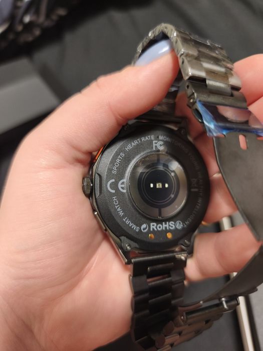 Спортивний смарт годинник