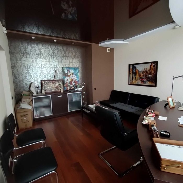 Без комісії ! Оренда офісу 140 метрів, Львівська 22А, на 26 поверсі.