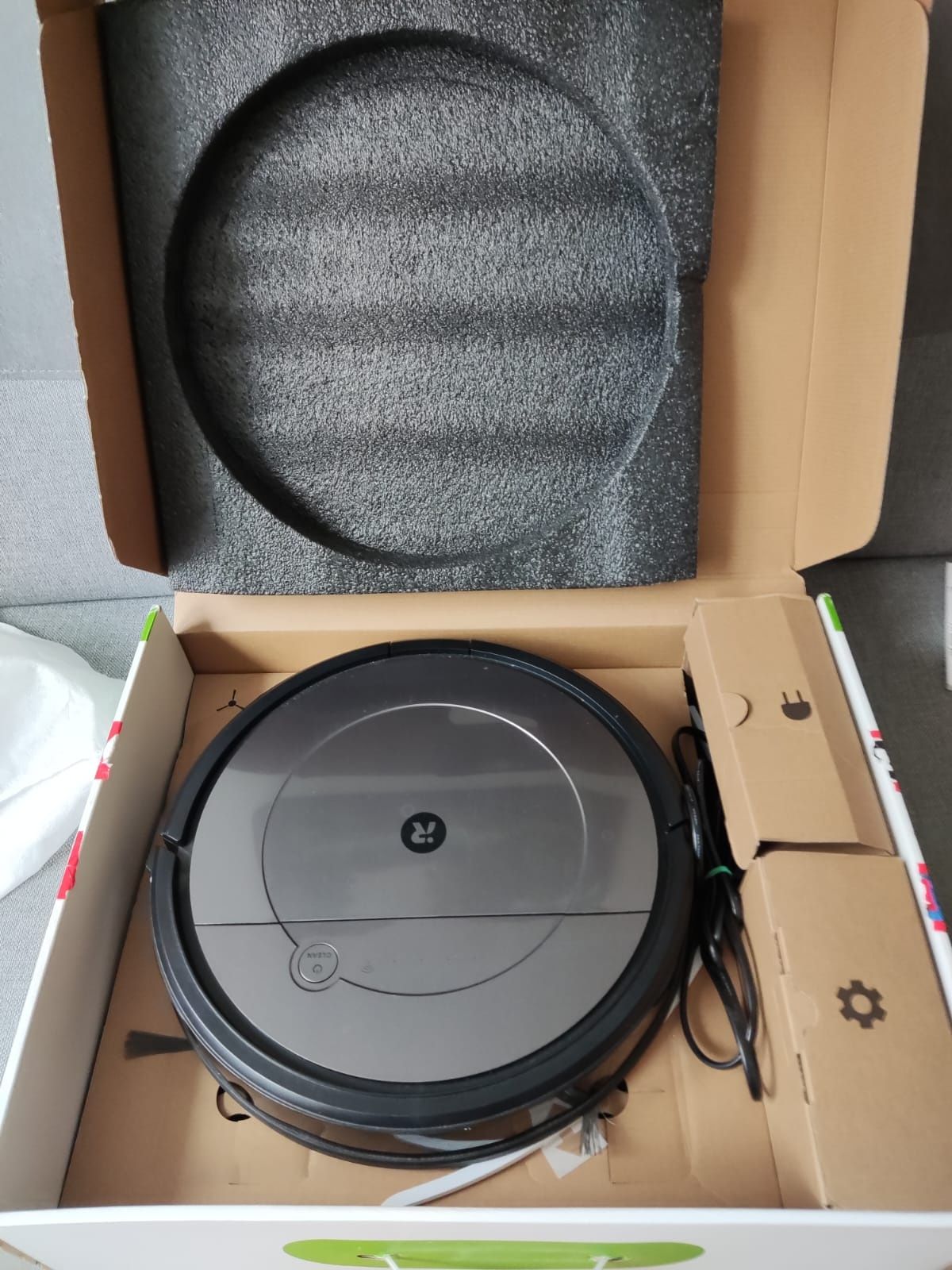 Robot sprzątający iRobot Roomba Combo z funkcją mopa