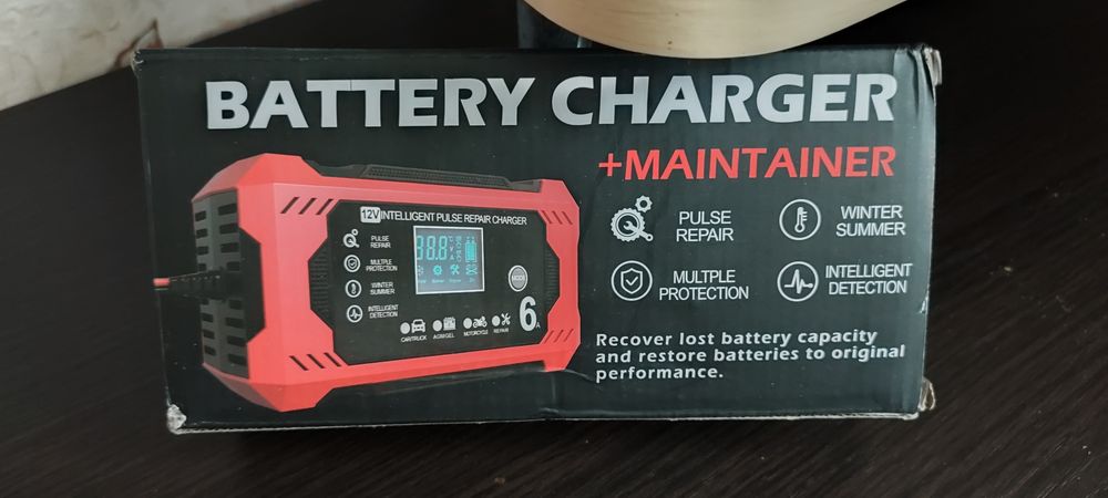 АКЦІЯ!!Зарядний пристрій для автомобільного акумулятора EAFC 12V 6A