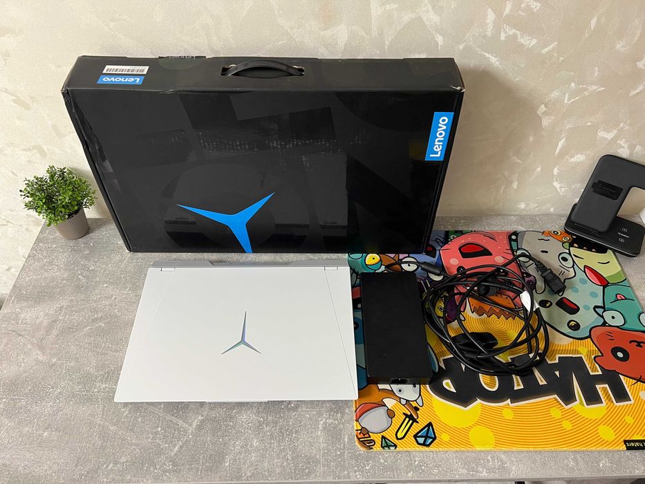 Ноутбук Lenovo Legion 5 Pro 16ITH6H (82JD00FFRA)