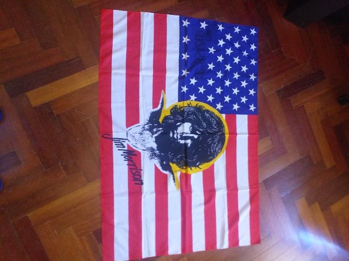 Antiga Bandeira Americana com Jim Morrison