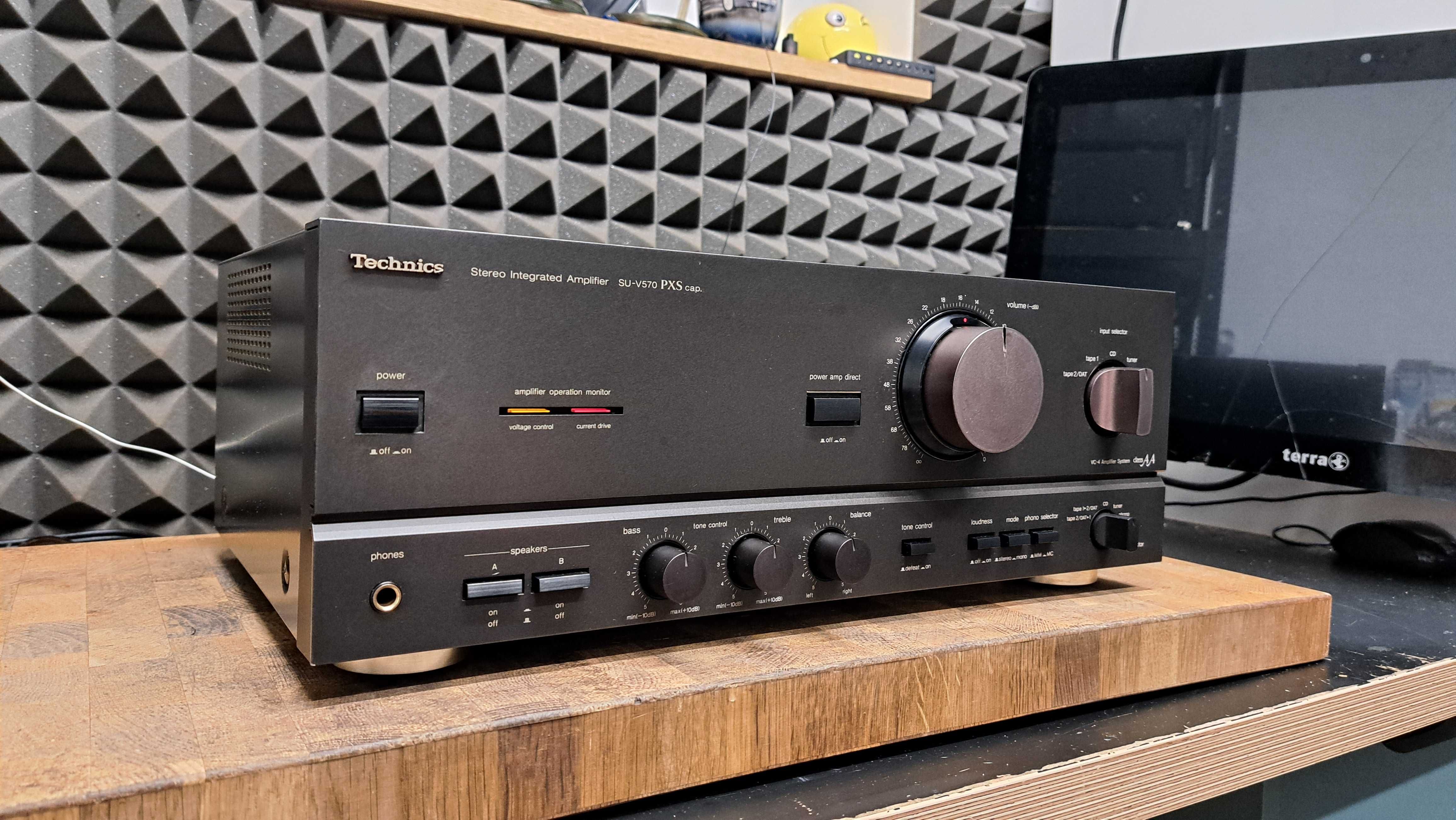 Wzmacniacz Technics SU-V570
