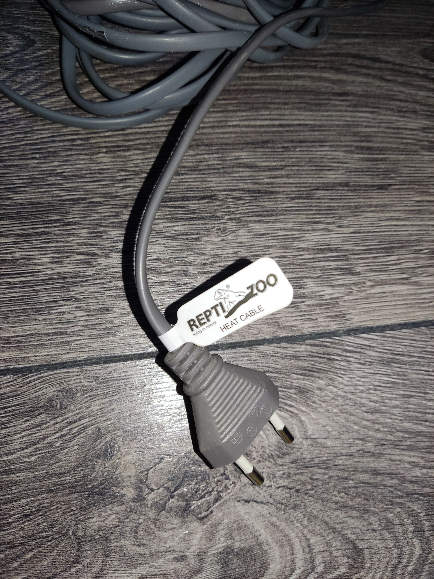 Kabel grzewczy 80w Wat do terrarium