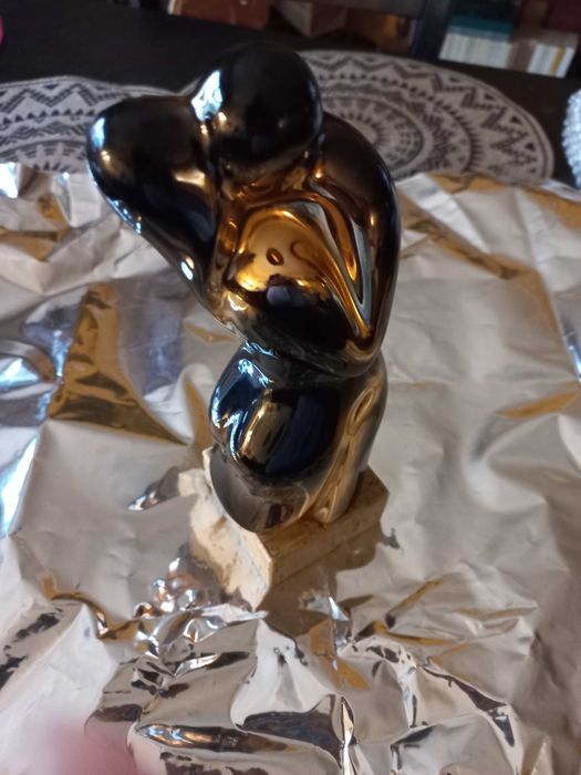 Estátua "Os Amantes" Ouro de ley e metais preciosos. Vintage Galos.