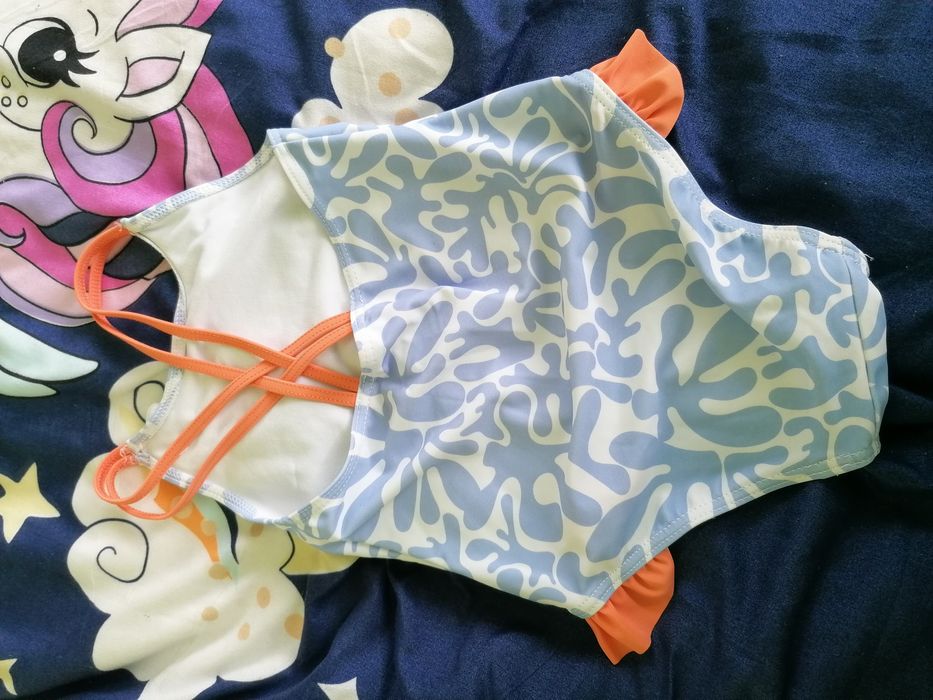 Strój kąpielowy jednoczęściowy dziewczynka 110 /116