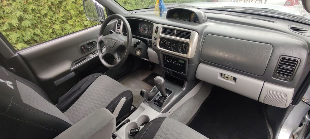 Mitsubishi pagero sport nativa montero 3.0 автомат, газ