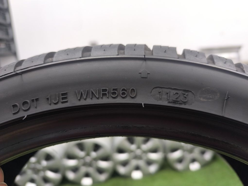 2023r 7.5mm 2 x 205/40/18 MINERVA Opony Całoroczne Wysyłka