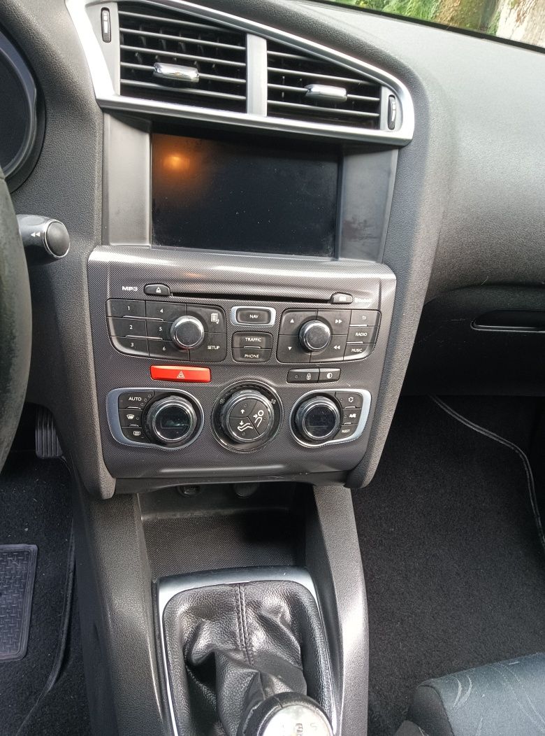 Vendo citroen C4 2013 ler anúncio