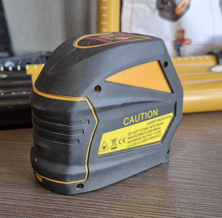 Laser liniowy CROSS 2 + statyw