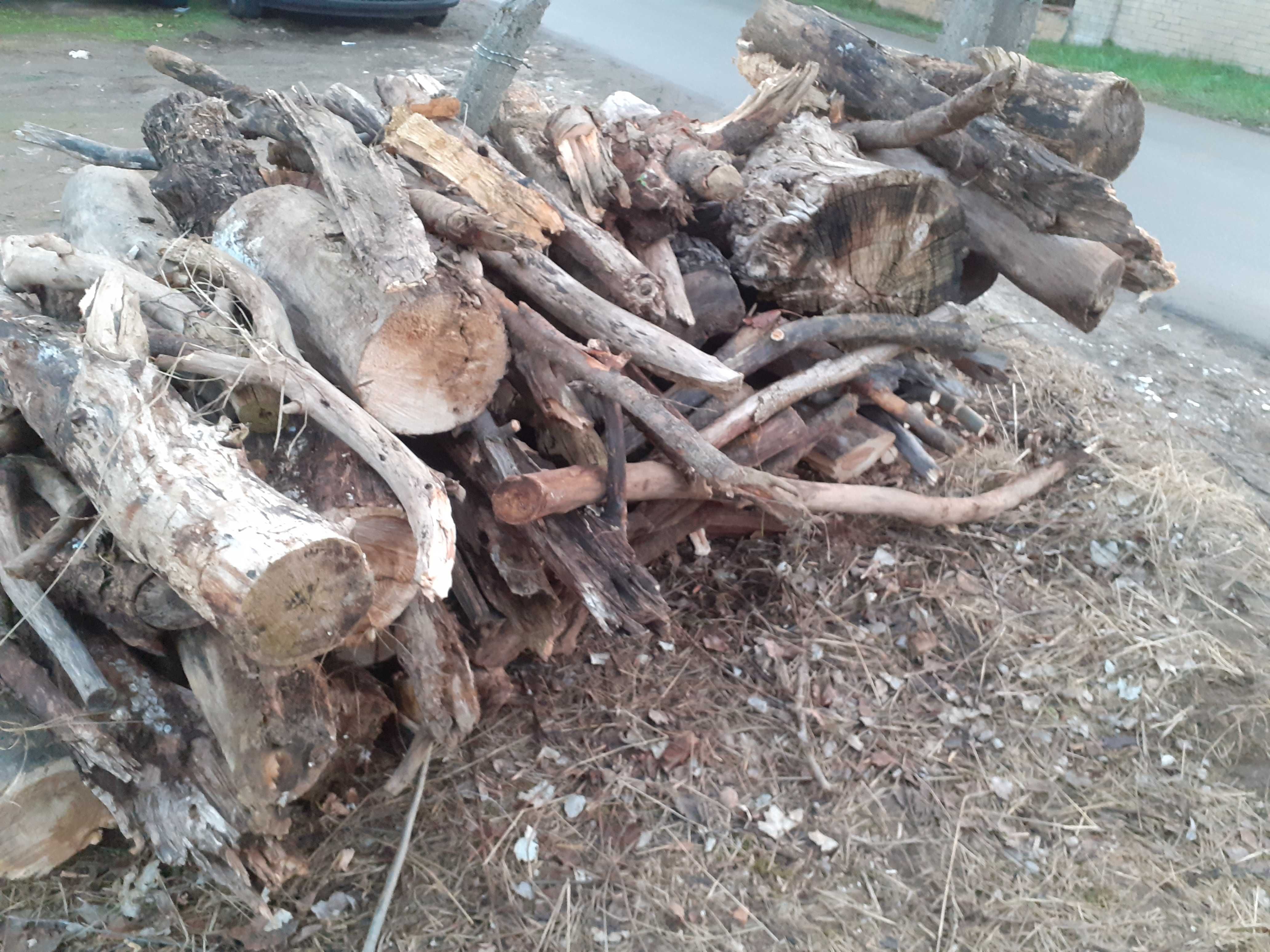 opał - suche drewno liściaste osika 12 metrów przestrzennych po 95 zł