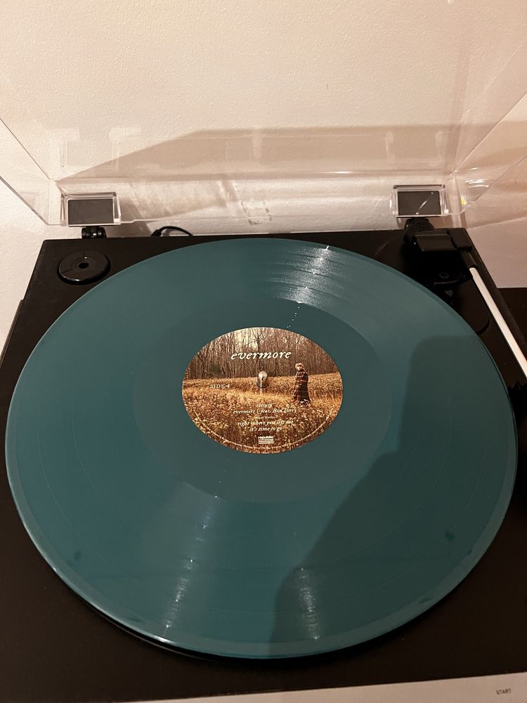 Taylor Swift Evermore 2LP green vinyl edition