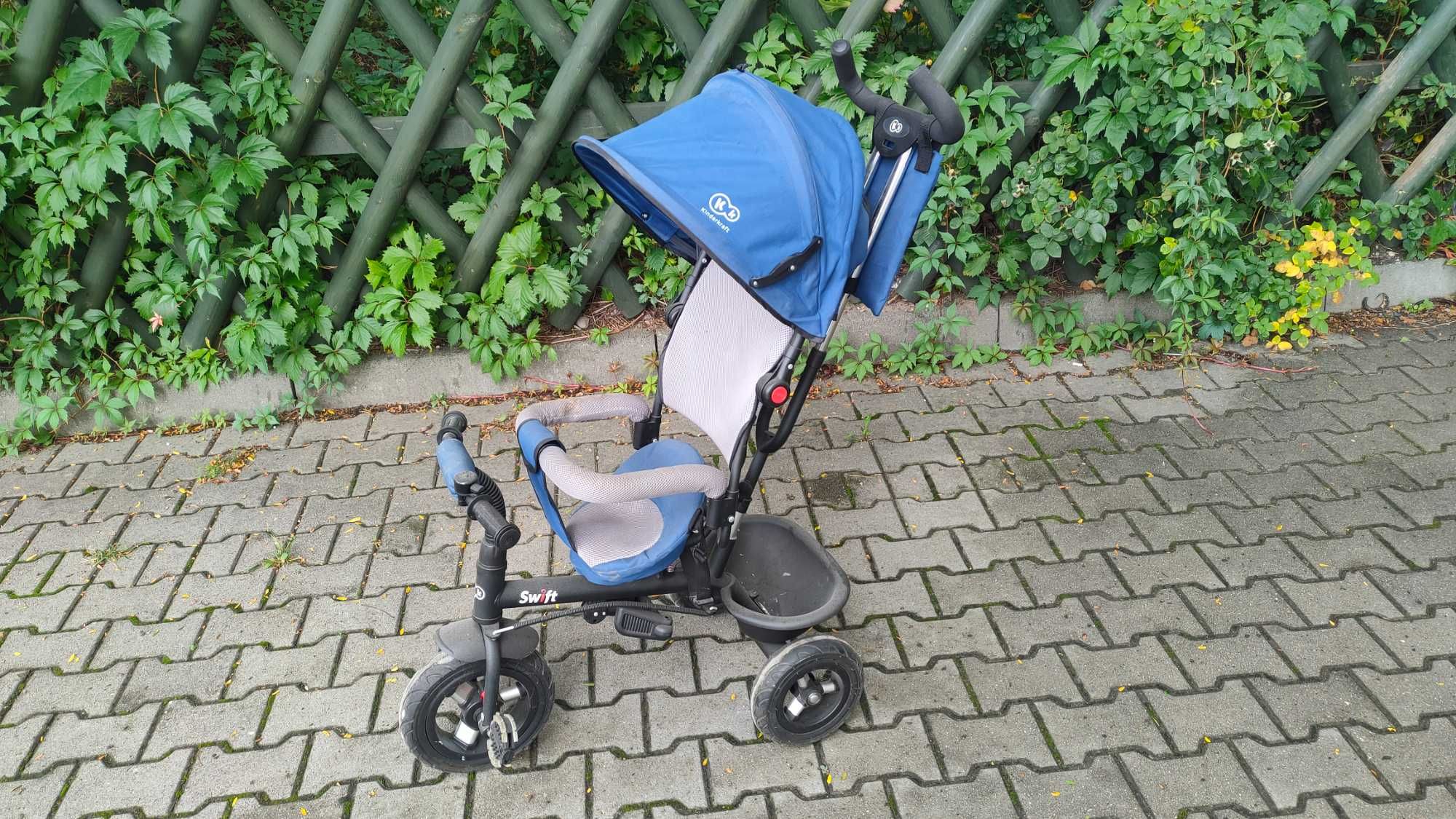 Rowerek Trójkołowy KinderKraft Swift niebieski