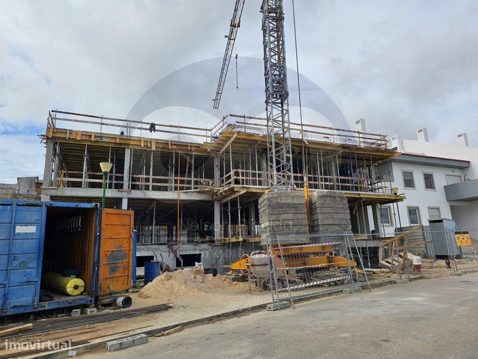 T3 em Construção (CONCLUSÃO PARA FINAL DE 2026)- 15min. das Praias ...