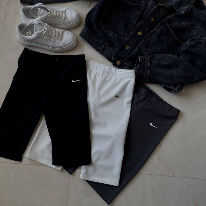 Велосипедки  жіночі