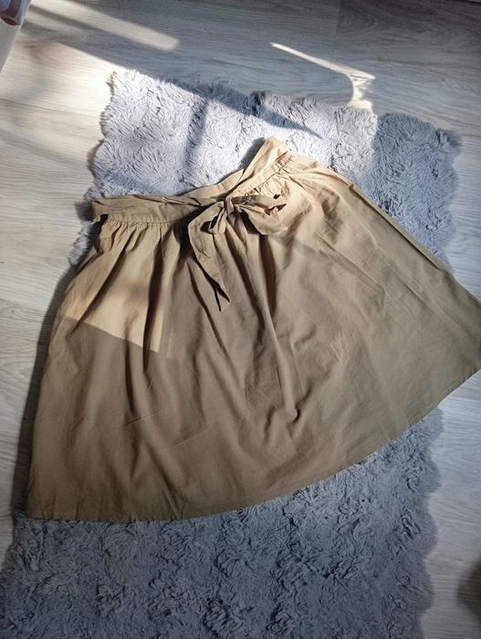 Spódniczka Mohito rozmiar S kolor khaki zielony