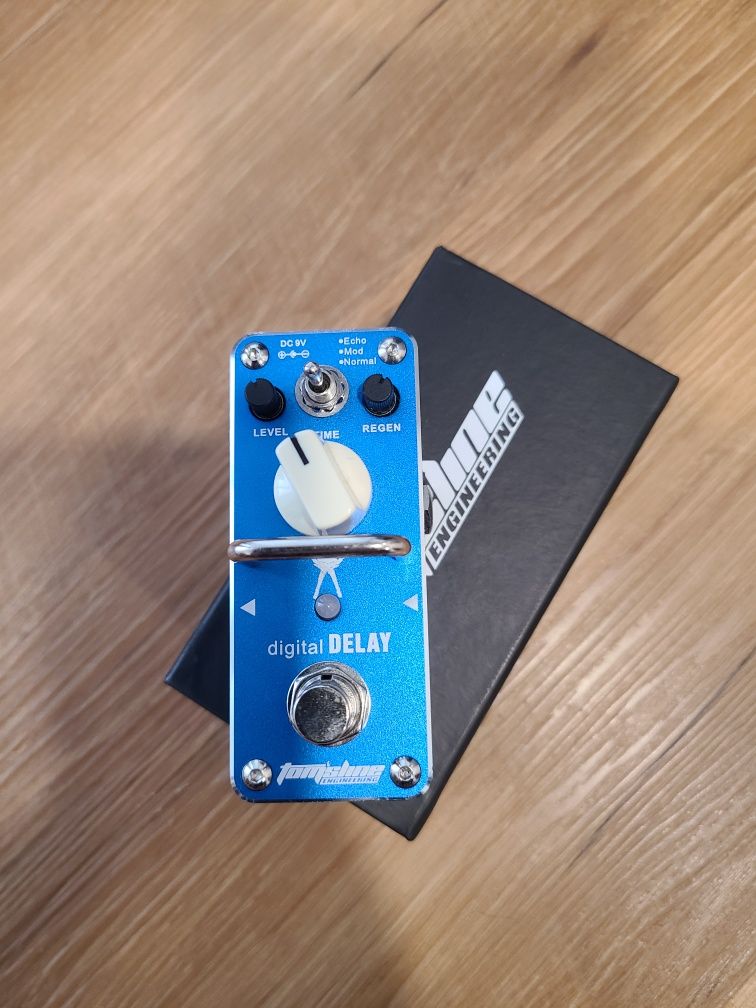 Mini pedal Digital Delay Tom Sline