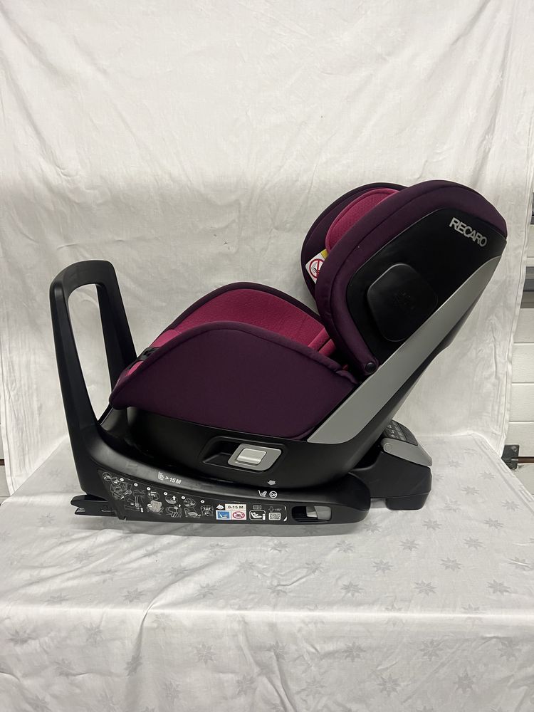 Fotelik samochodowy Recaro Zero 1 0-18 kg