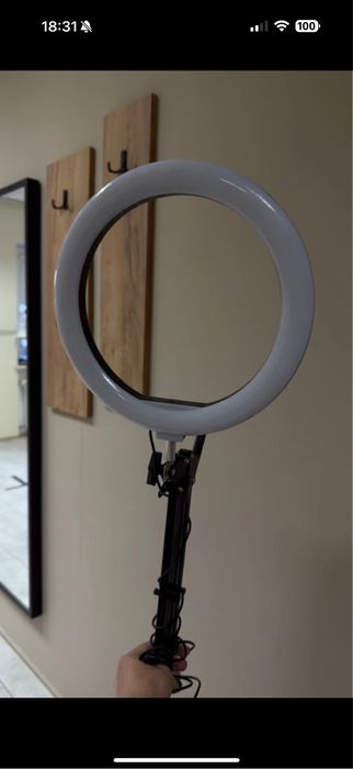 Lampa w bardzo dobrym stanie