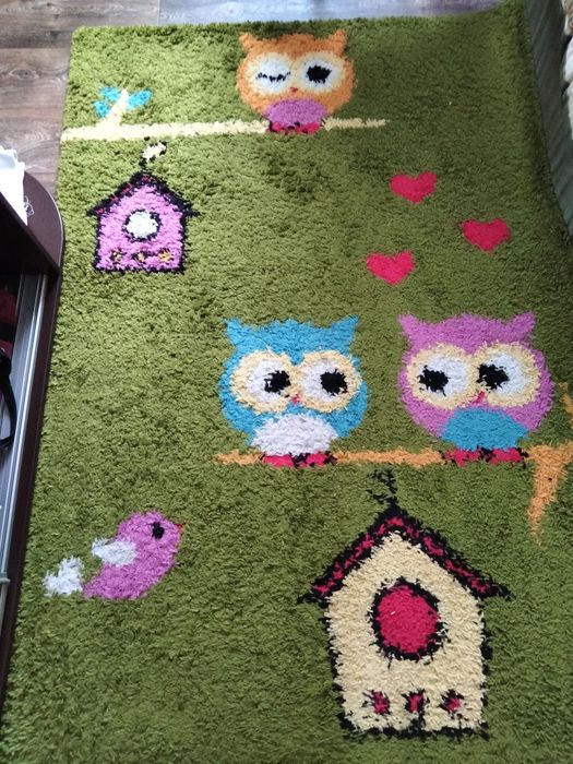 Килим в дітячу кімнату.