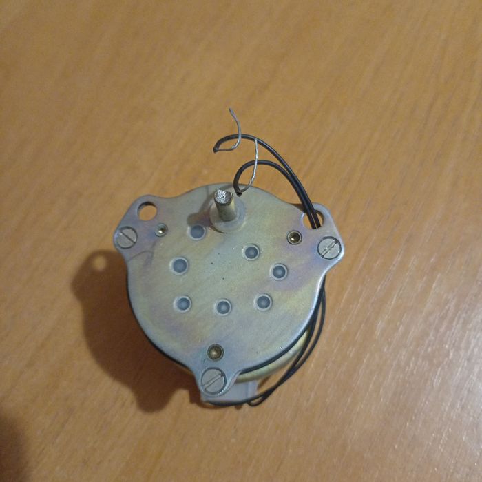 Транзисторы,электродвигатели.