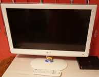 Telewizor LG 22 LU 4000 biały