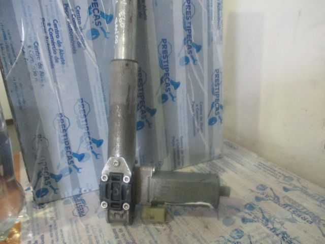 Modulo 0390203232 BMW E60 2004 Motor Banco Drt