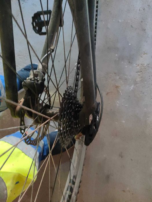 Bicicleta suspensão total