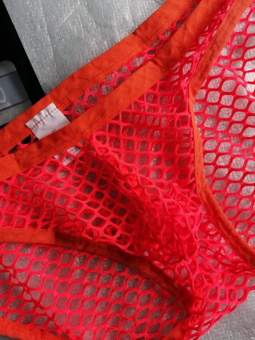 Cuecas laranja em rede para homem xl novas