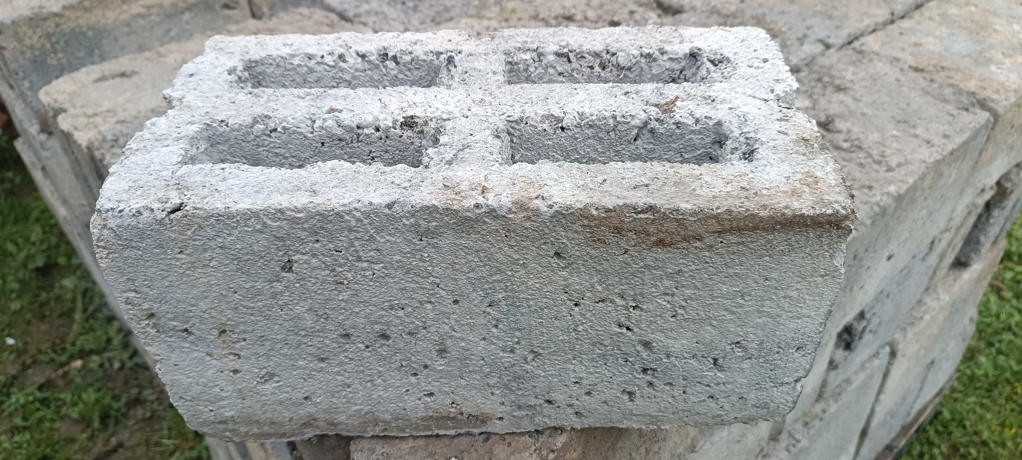 Pustaki żużlowe!